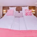 Harom A Kislany Panzio Guest house Heviz