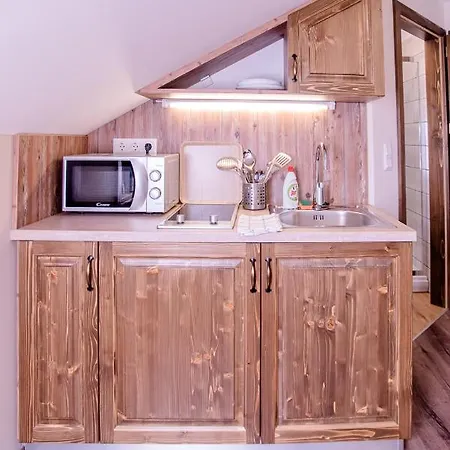 Harom A Kislany Panzio