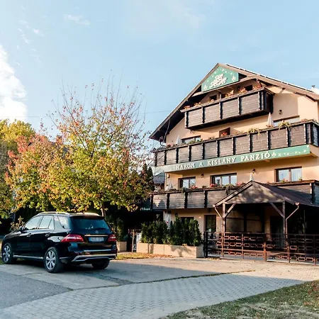 Gæstehus Harom A Kislany Panzio