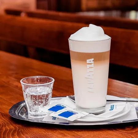 Harom A Kislany Panzio Gasthuis 4*