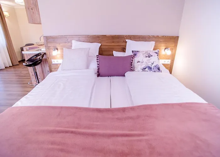 Harom A Kislany Panzio