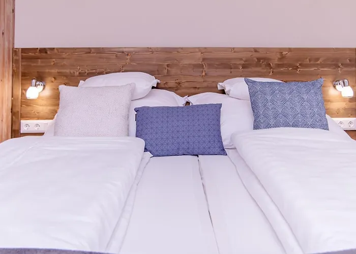 Harom A Kislany Panzio ゲストハウス