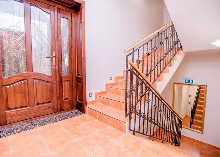 Harom A Kislany Panzio